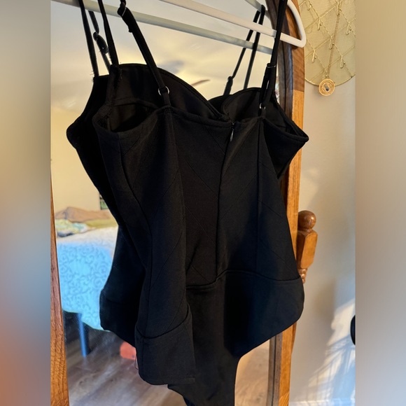 Black bodysuit - Picture 2 of 6